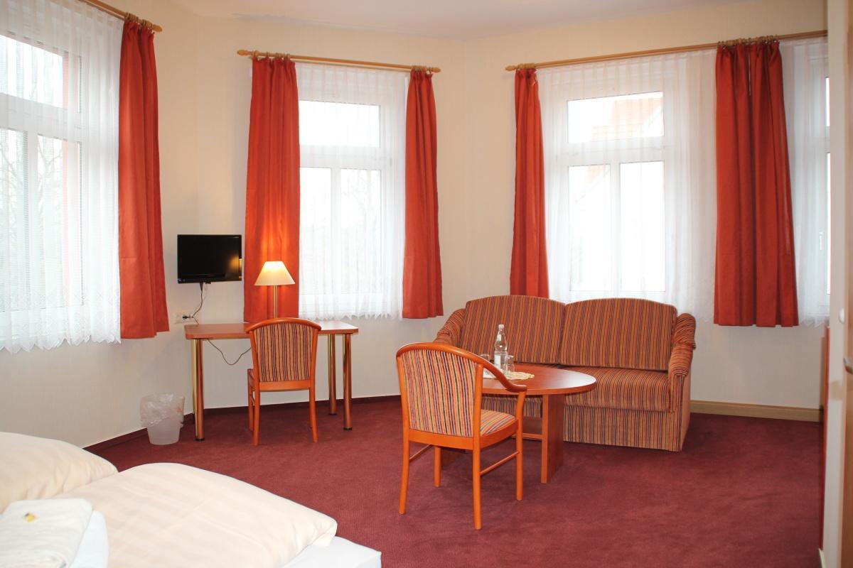 רודולשטאדט Hotel Thueringer Hof מראה חיצוני תמונה
