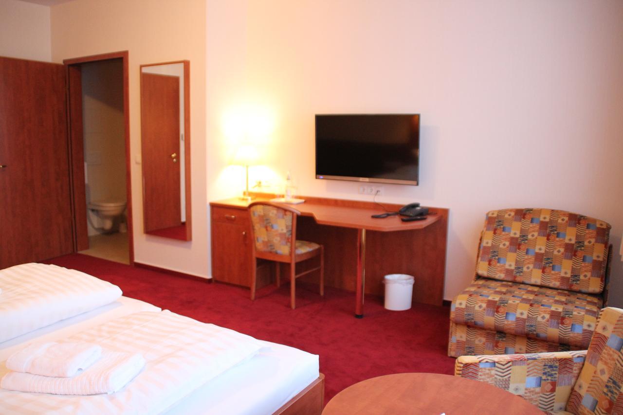רודולשטאדט Hotel Thueringer Hof מראה חיצוני תמונה